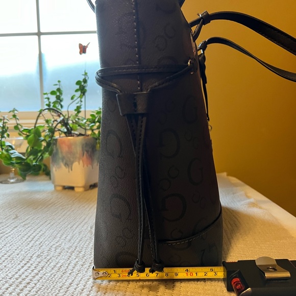 Guess shoulder bag - Picture 3 of 10